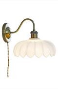 Aneta Lighting - Vägglampa Sofia - Mässing - Vägglampor - Från Homeroo...