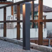 Lindby Emima LED-gånglampa av aluminium 100 cm