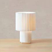 Markslöjd bordslampa Catis, vit, 32 cm hög, textil, E27