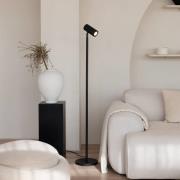 GOOD & MOJO Golvlampa Java, svart, 141 cm, bambu, GU10