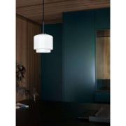 PLEASE WAIT to be SEATED Hänglampa Megumi, Ø 18 cm, vit/svart, opalgla...