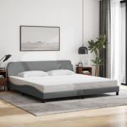 vidaXL Sängram utan madrass ljusgrå 200x200 cm tyg
