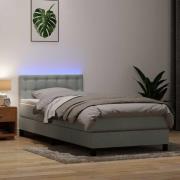vidaXL Ramsäng med madrass ljusgrå 80x210 cm sammet