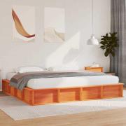 vidaXL Sängram Vaxbrun 200 x 200 cm Massiv furu