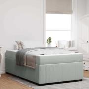 vidaXL Sängram med madrass Ljusgrå 120 x 200 cm tyg