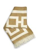 Jonathan Adler Nixon Baby Alpaca Throw Beige