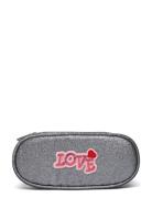 Sofie Schnoor Young Pencilcase Silver