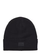 Alpha Industries Essential Beanie Svart