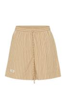 Soaked In Luxury Slkaily Shorts Beige