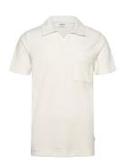 Lindbergh Terry Pique W Split Neck Vit