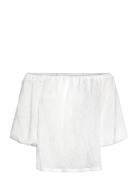 FREE/QUENT Off-Shoulder Blouse In A Fine Material With Texture. The Bl...