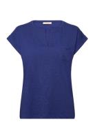 FREE/QUENT T-Shirt From Freequent In A Soft Material. The T-Shirt Has ...