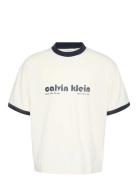 Calvin Klein Jeans Ss Retro Logo Ringer 16S Rlxd Te Vit