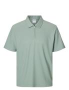 Selected Slhrelax-Plisse Half Zip Ss Polo Ex Grön