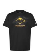 Asics Fujitrail Logo Ss Top Svart