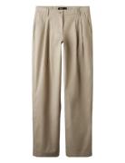 LMTD Nlflyndt Lw Pleat Loose Pant Noos Beige