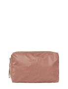 DAY ET Day Re-S Tonal Washbag S Rosa
