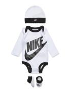 Nike C1-Bodysuit+Hat+Bootie Vit