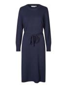 Masai Manisuta Marinblå