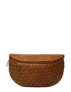 RE:DESIGNED EST 2003 Mika Bumbag Brun