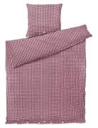 Juna Bæk&Bølge Bed Linen 150X210 Cm Plum/Rose Se Röd