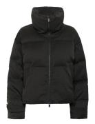 Gestuz Gznansi Short Puffer Svart