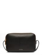 Calvin Klein Foil Logo Elongated Camera Bag Svart