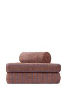 Bongusta Naram Bath Towel Brun
